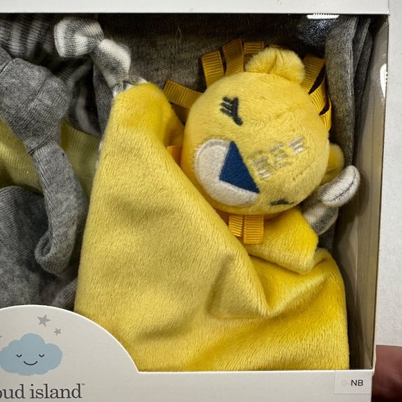 Cloud Island Welcome Home Baby Gift Set Yellow New In Package - Picture 7 of 7